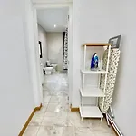 Comfortable Renovated Flat, Wifi! * Бадалона