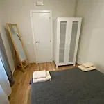 Апартаменты Comfortable Renovated Flat, Wifi! *