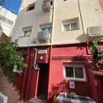 Comfortable Renovated Flat, Wifi! Апартаменты Бадалона